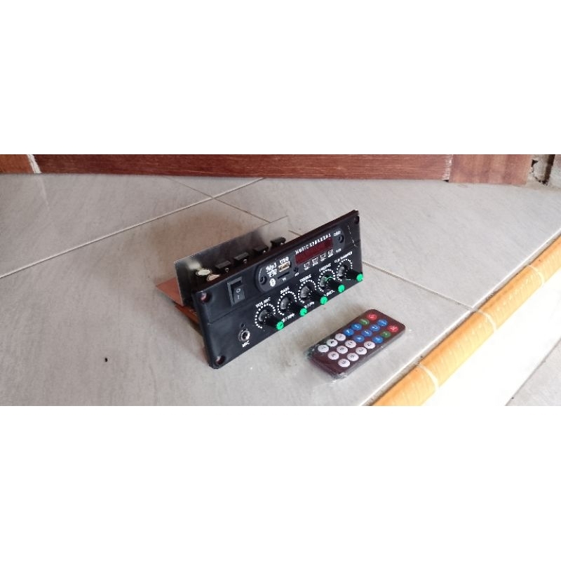 Obral dan cuci gudang kit amplifier aktif speaker stereo plus MP3 player bluetooth