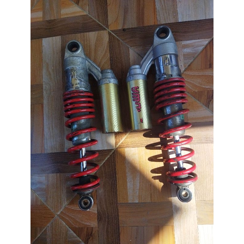 shock shockbreaker belakang SHOWA Honda CB 400 original