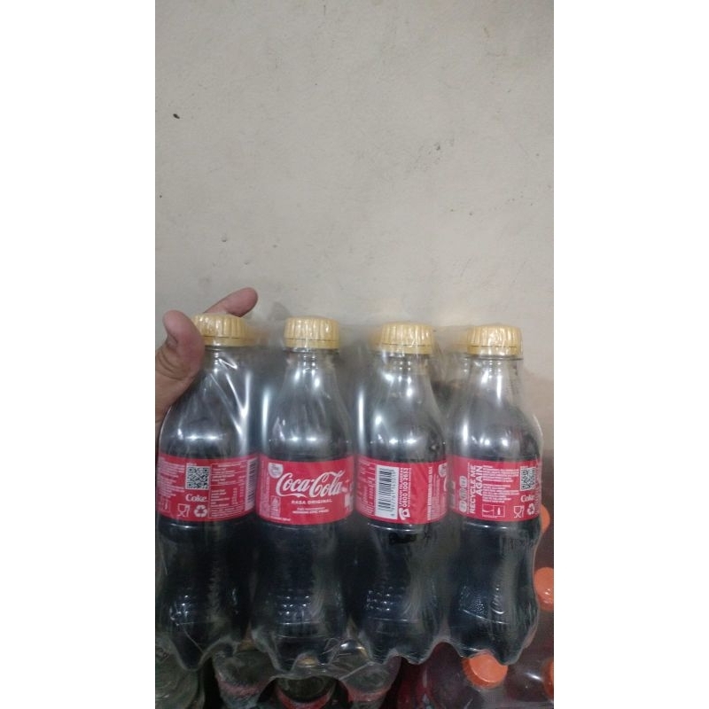 

fanta, sprit, coca cola SERU 450ml 1 slop isi 12