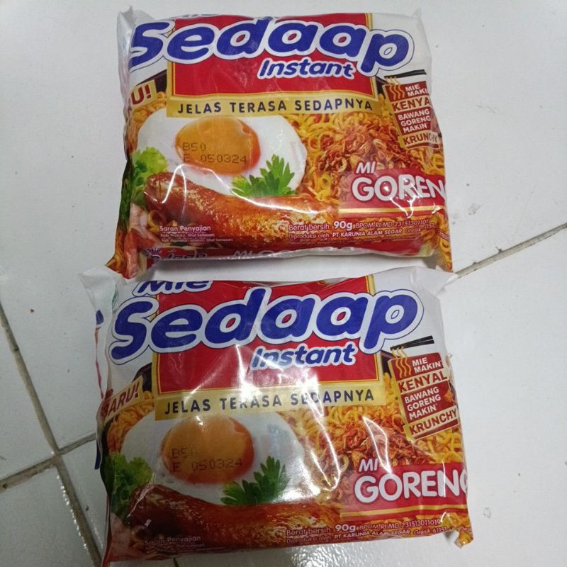 

Sedaap goreng instan 90gX5