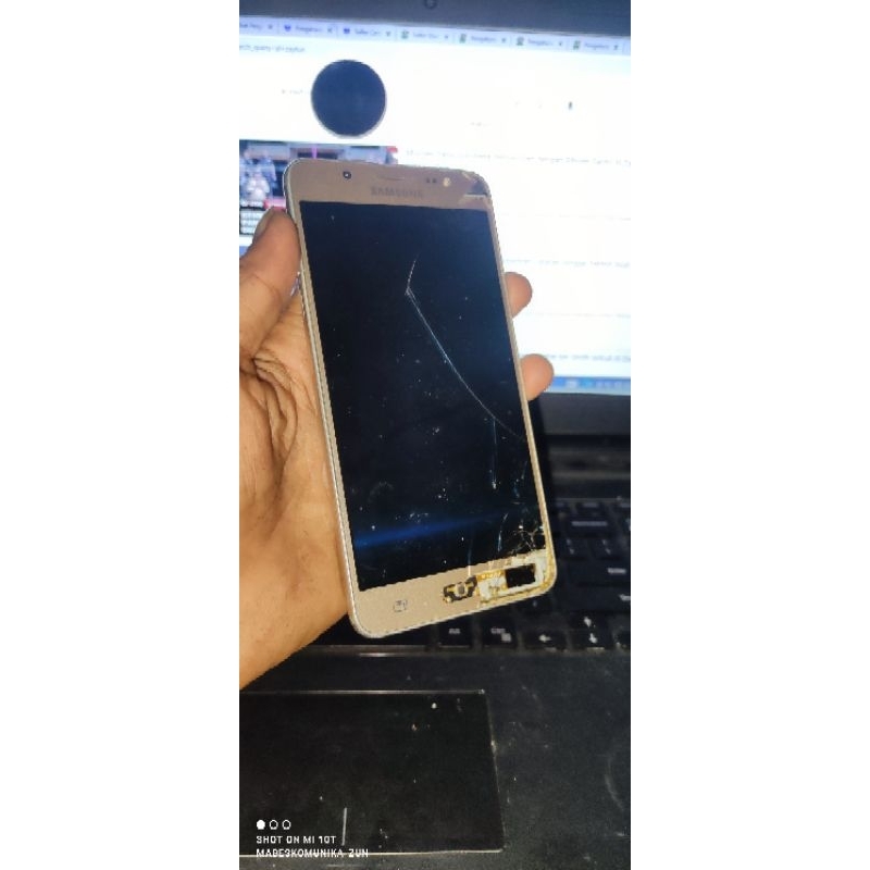 samsung j510f mesin normal lcd & layar sentuh pecah