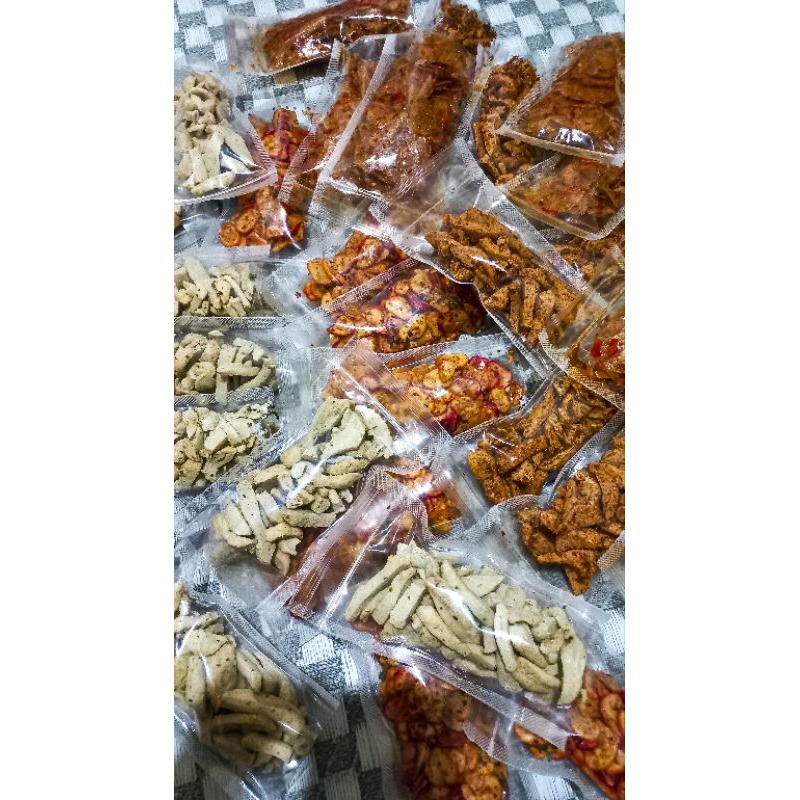 

Basreng pedas daun jeruk (order minim 2 pcs bisa mix)