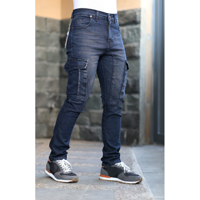 Celana jeans cargo arman pria