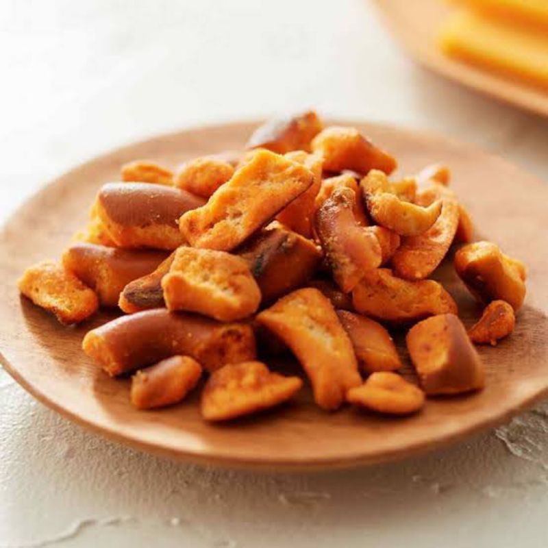 

MUJI Pretzel Sour Cream & Onion Cheddar cheese