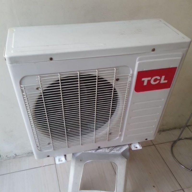 Second Ac Outdoor TCL 1pk Freon R22