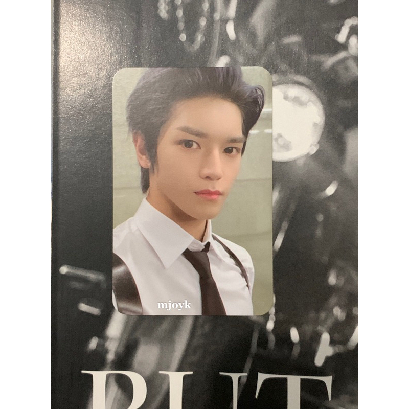 pc taeyong sg21 / season greeting 2021