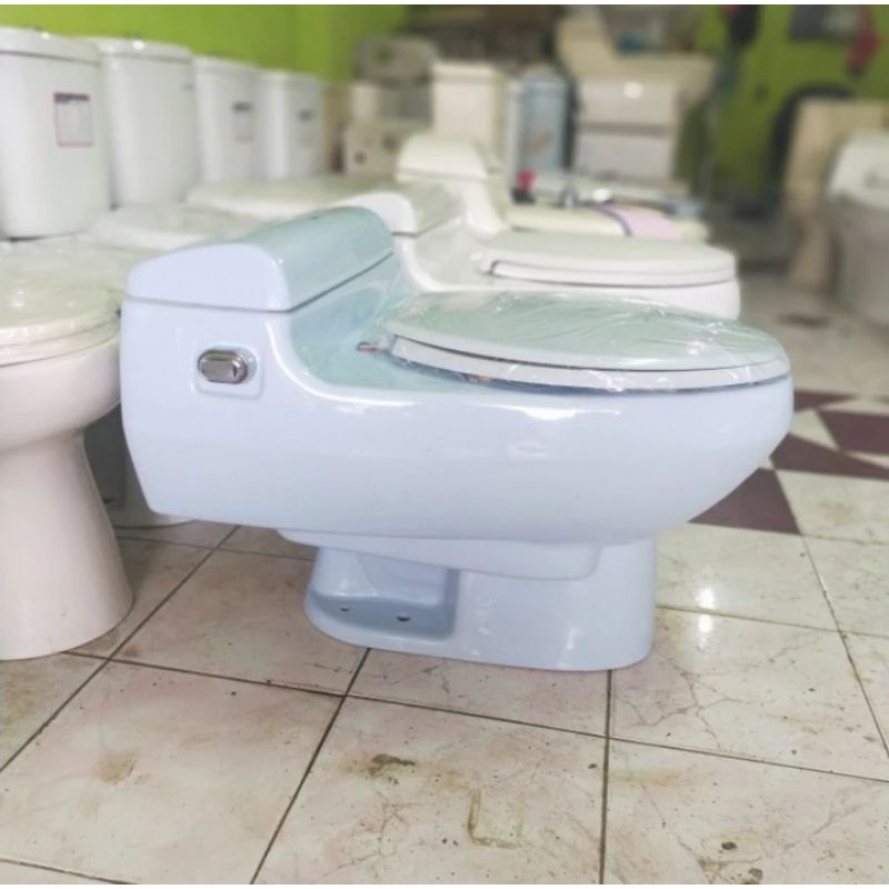 CLOSET DUDUK TOTO C436 biru