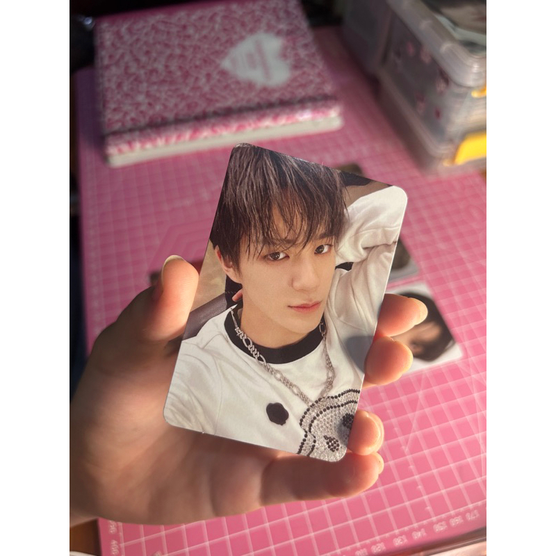 jeno luggage dreaming