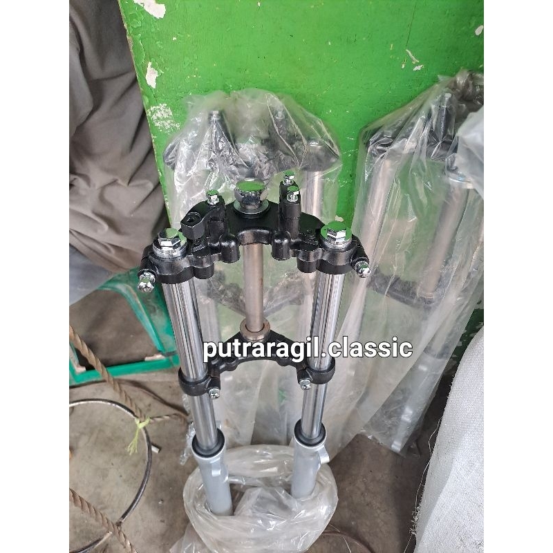 SHOCK SHOCK SHOCKBRKER DEPAN SHOCK DEPAN HONDA MEGAPRO ORIGINAL LOZ PACK SHOCK DEPAN HONDA MEGAPRO O