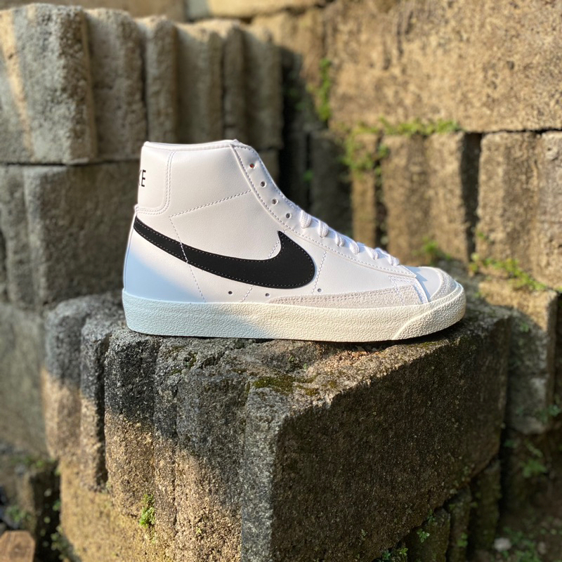 NIKE BLAZER MID 77 VINTAGE WHITE BLACK