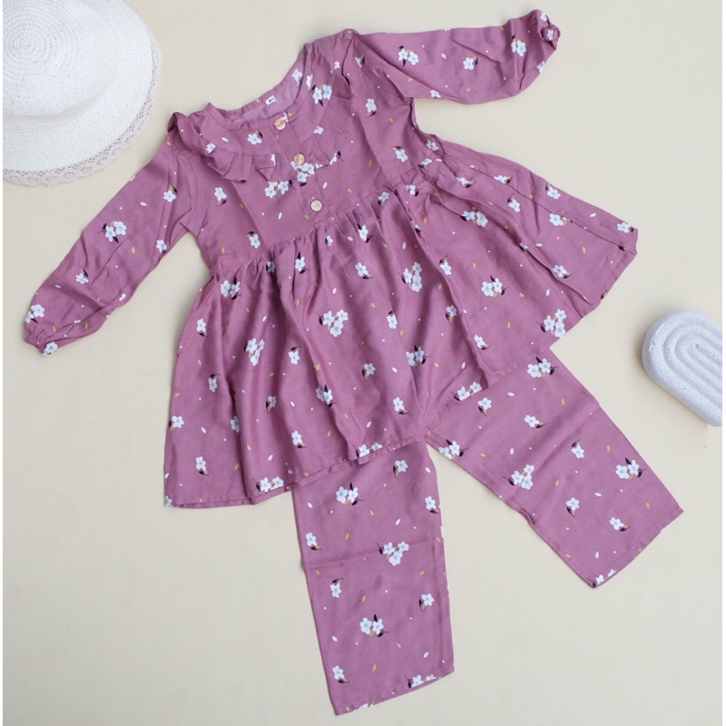 ONESET SETELAN MOTIF ANAK PEREMPUAN BAHAN RAYON VISCOSE