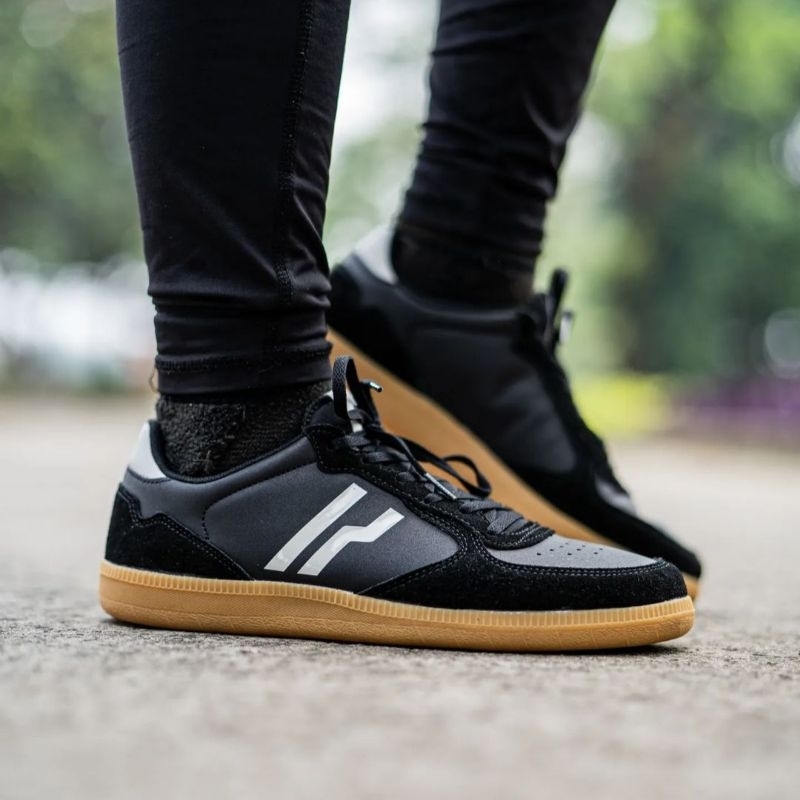 Sepatu Sneakers Casual Keren Pria Wanita Kekinian Piero Espana Original White Blue Gum & Black Grey 