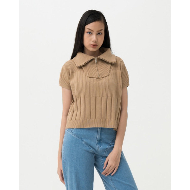 3MONGKIS x Elxi Elvina Elxi's Half-Zip Turtleneck Top - BROWN