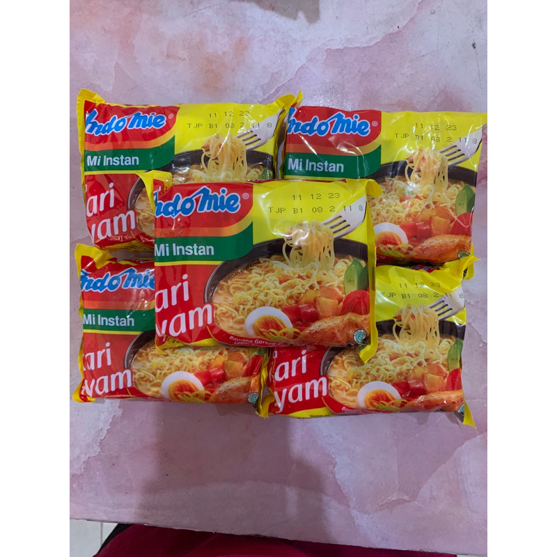 

Indomie Kare Ayam Isi 5 Pcs