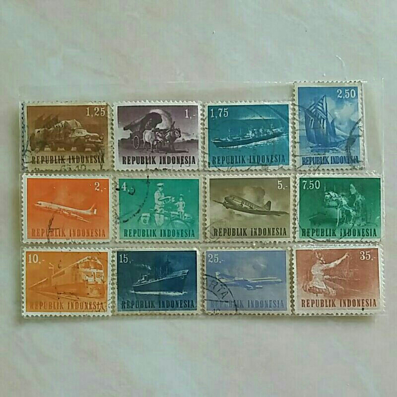 

(AB) Perangko Indonesia 1964 Alat - Alat Transportasi Set Lengkap 12pcs Used