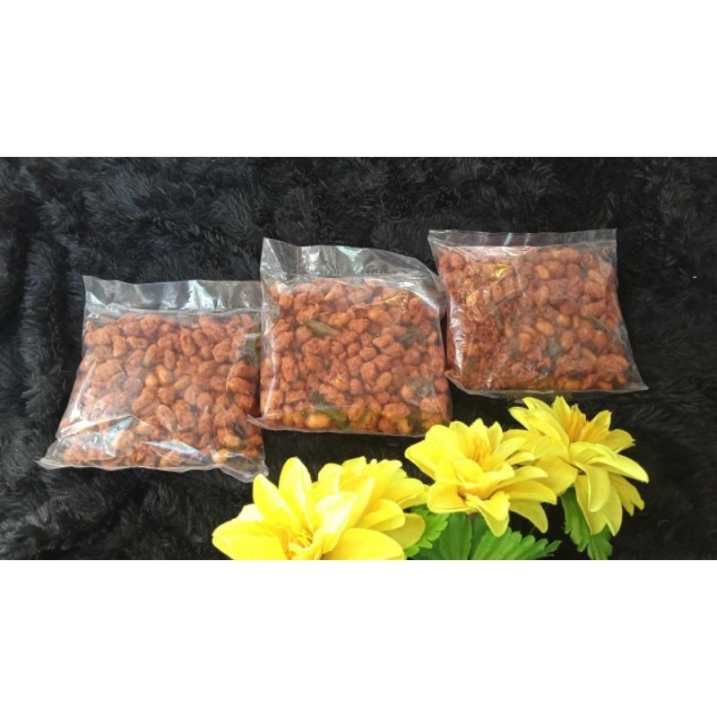 

kacang pedas, berat 250gr