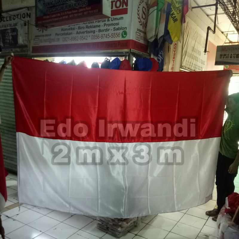 

Bendera Merah Putih Ukuran 200 cm x 300 cm Bahan Satin Bendera Merah Putih 2 Meter x 3 Meter Ready Stock Berkualitas