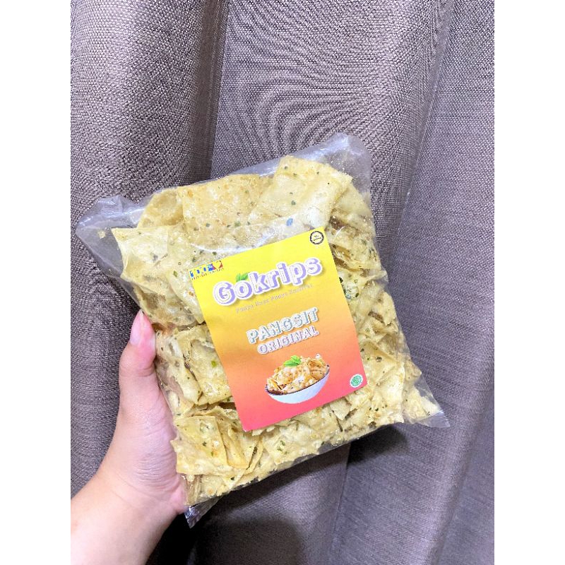 

Gokrips keripik PANGSIT ORIGINAL DAUN JERUK LEZAT