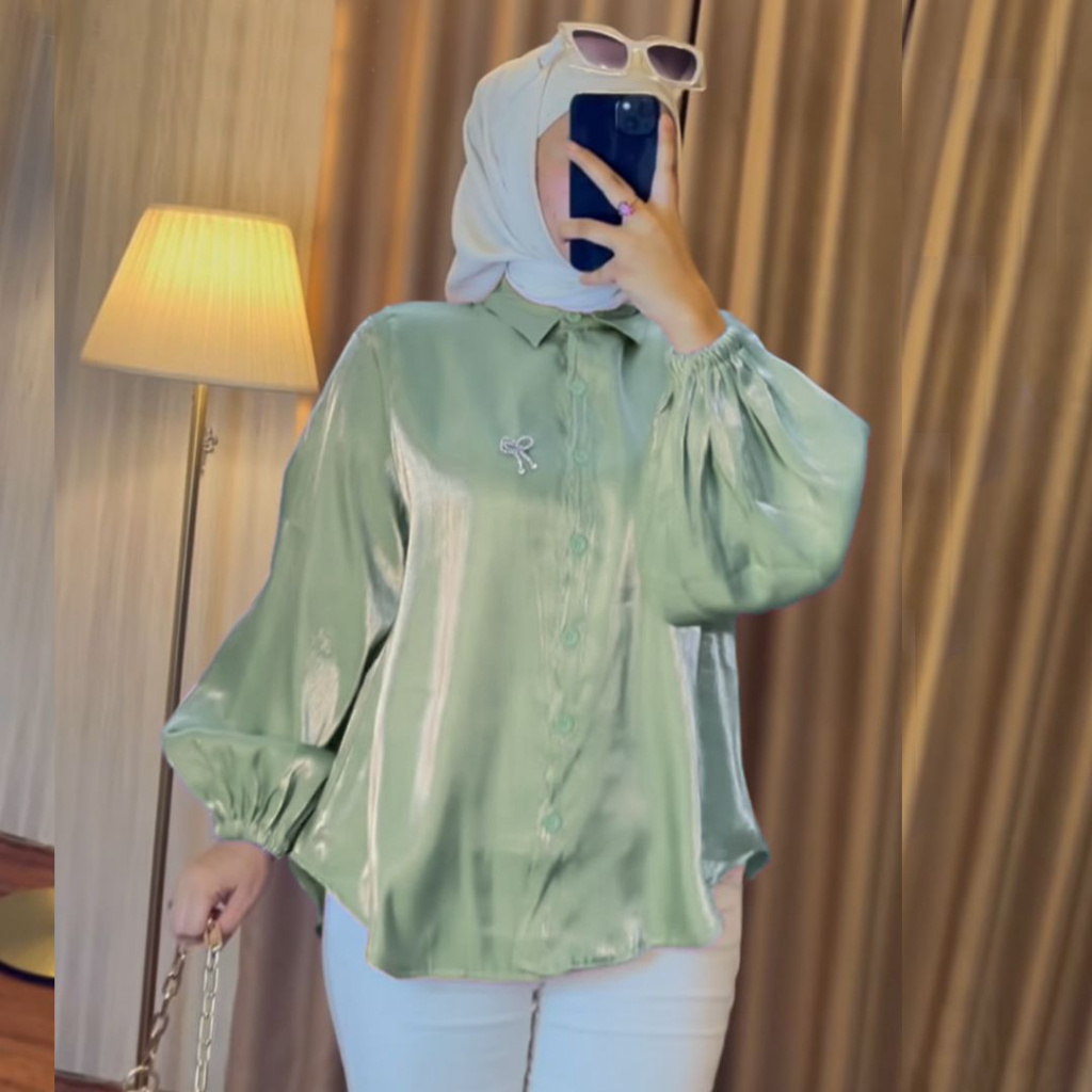Kemeja Wanita Katun Shimmer Import Lengan Balon DC