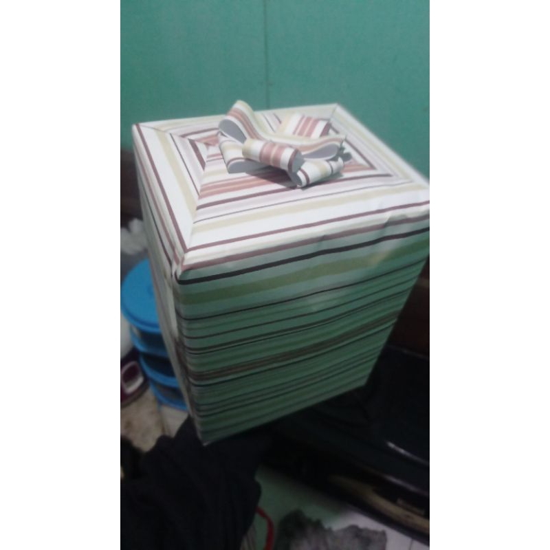

tas dan kado ulang tahun