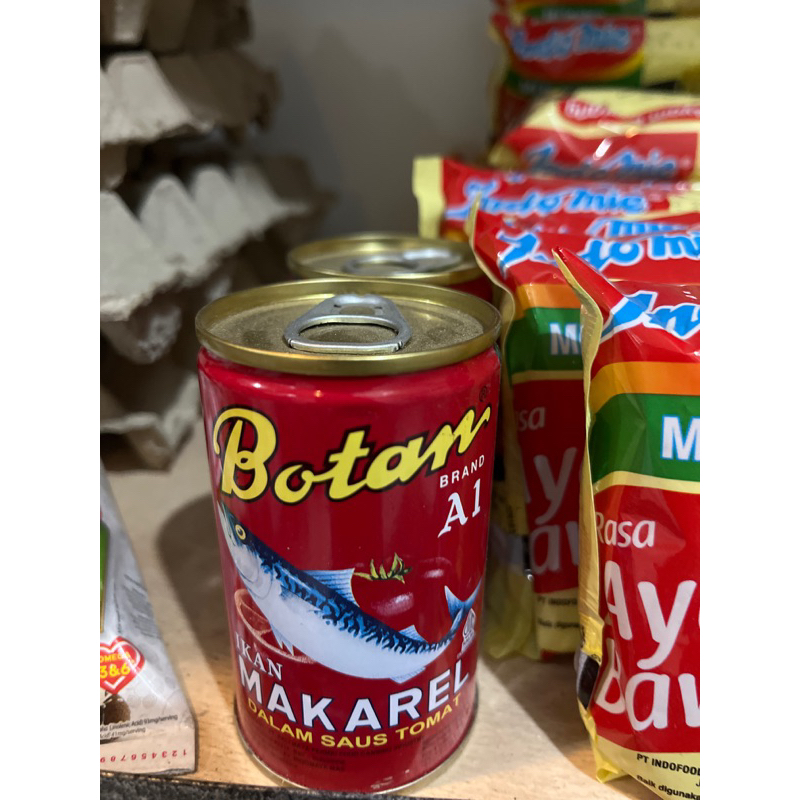 

Botan ikan makarwl saus tomat 155gr