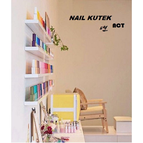 RAK KUTEK DAN PARFUM TEMPEL MELAYANG