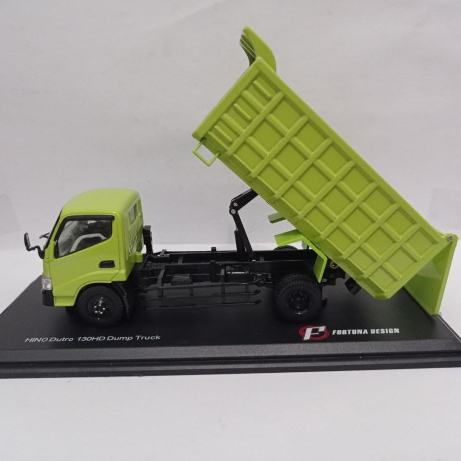 Diecast Hino Dutro 130HD Dump truk Dealer Box Miniatur Mobil koleksi pajangan