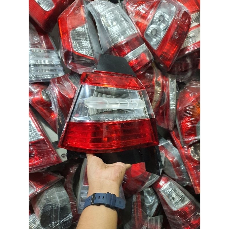 stoplamp grand livina