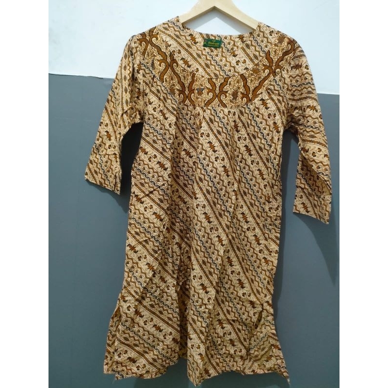 Midi Dress Batik Wanita