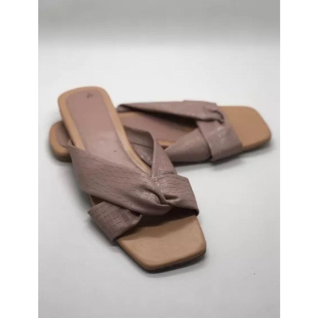 Nevada Sandal Teplek Wanita Terkini Trendy Sandal Wanita Sandal Teplek Selop Sandal Cewek