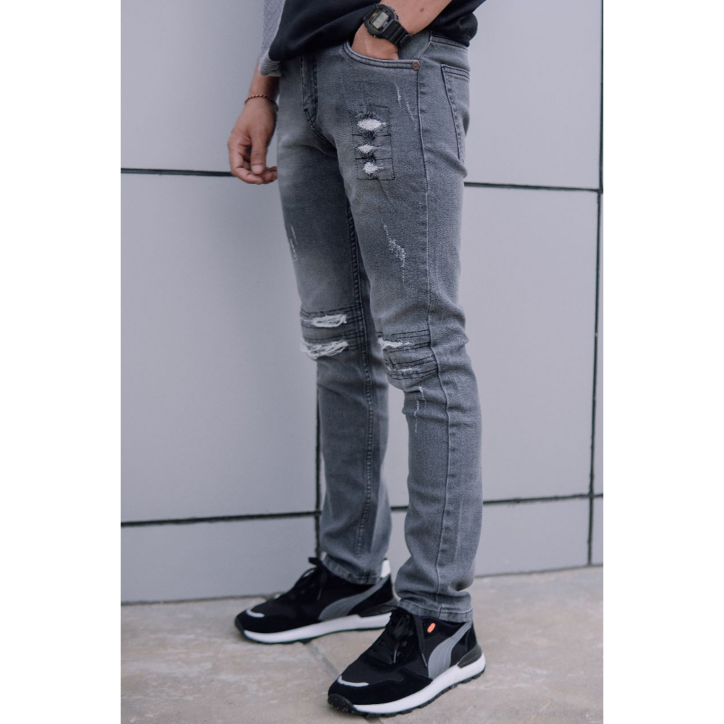 CELANA JEANS SOBEK PRIA HITAM CELANA JEANS DENIM SOBEK PRIA ABU TUA CELANA SOBEK JEANS PRIA