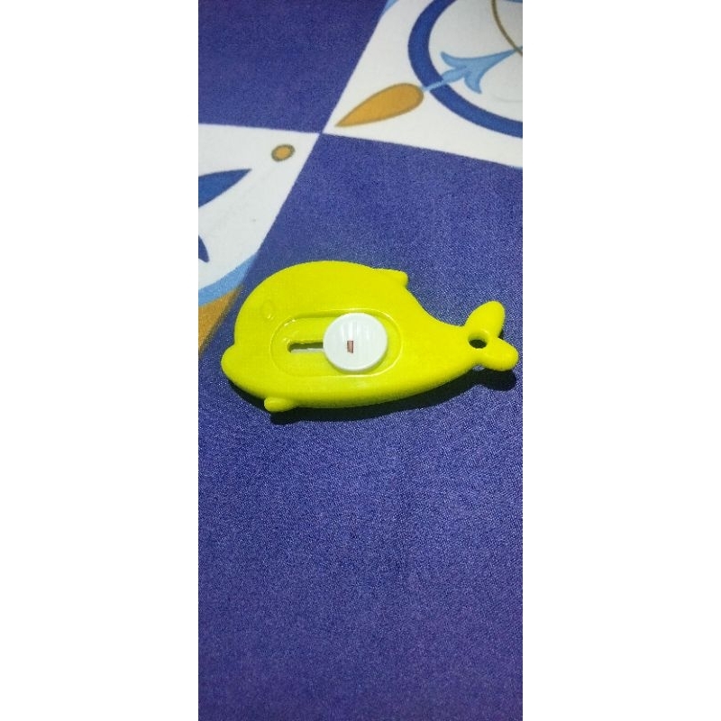 

cutter mini lumba" warna hijau