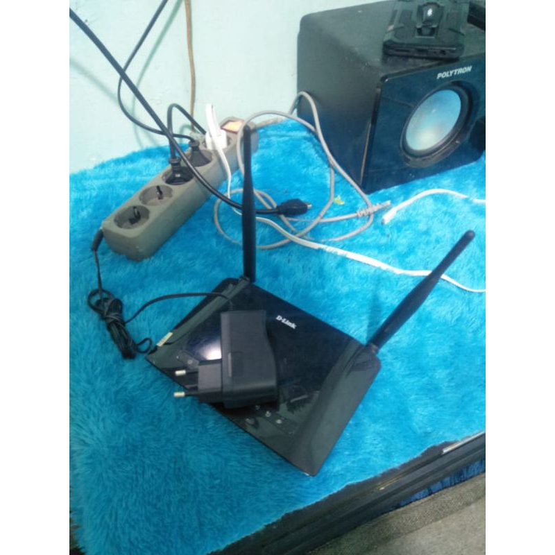 dlink dir612 unit + adaptor