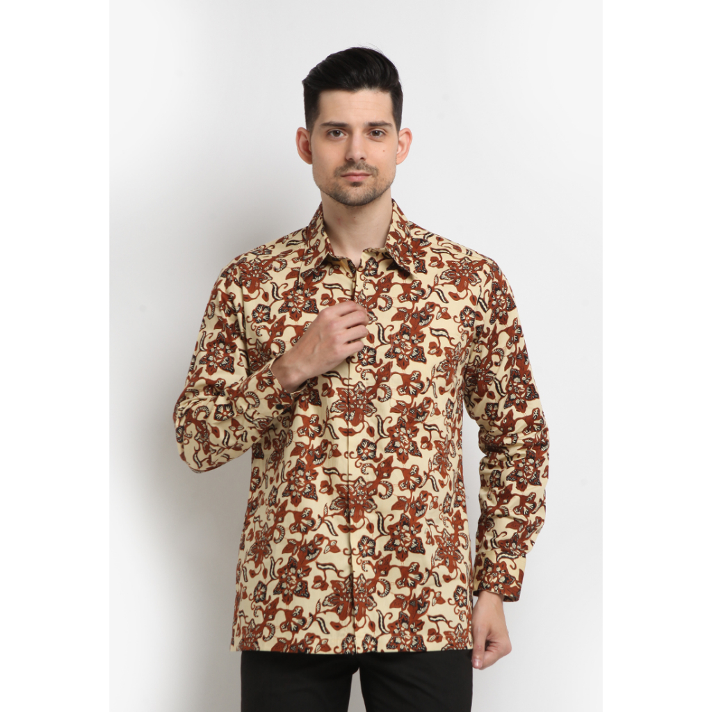Arjuna Weda Kemeja Batik Pria Motif Sekar Rambat Sogan