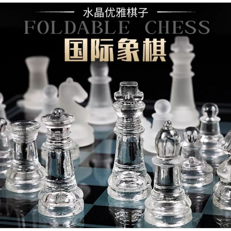 Kerajinan Kaca Kristal Mewah Catur Set Acrylic Papan Catur Anti Rusak Elegan Kaca Buah Catur
