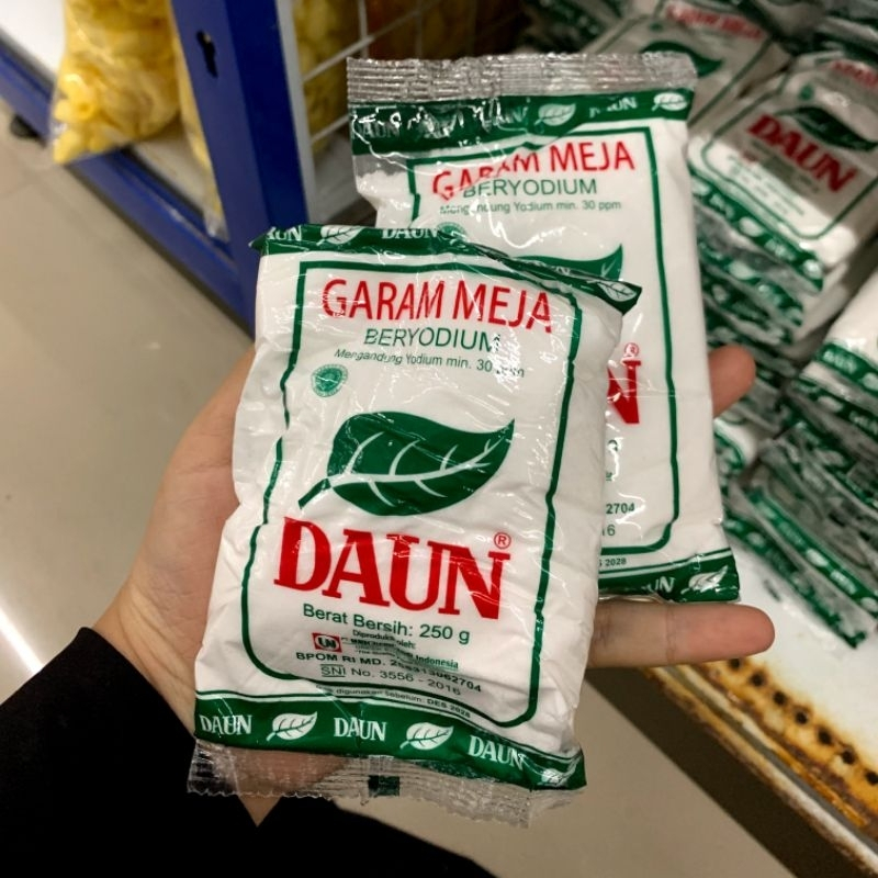 

Garam Meja Beryodium Cap Daun 250 Gram Halus