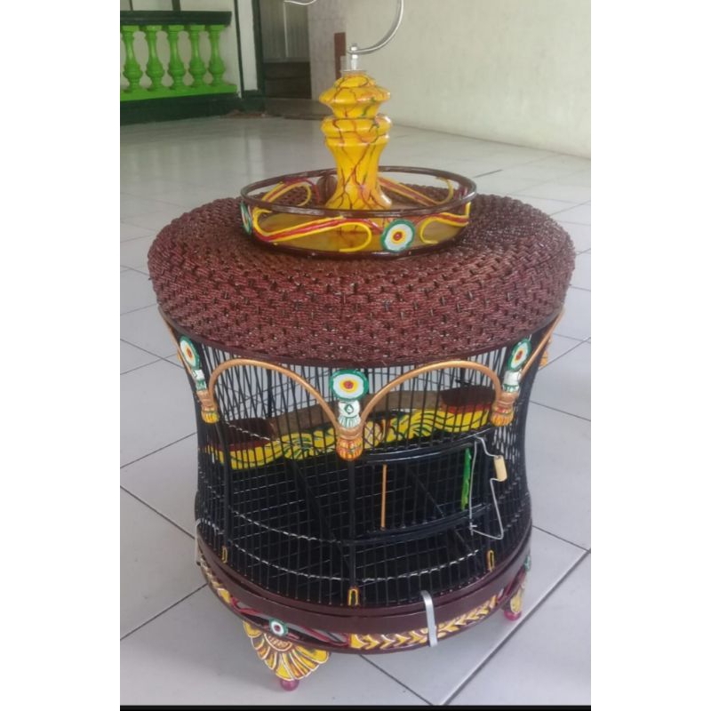 kandang  burung bambu