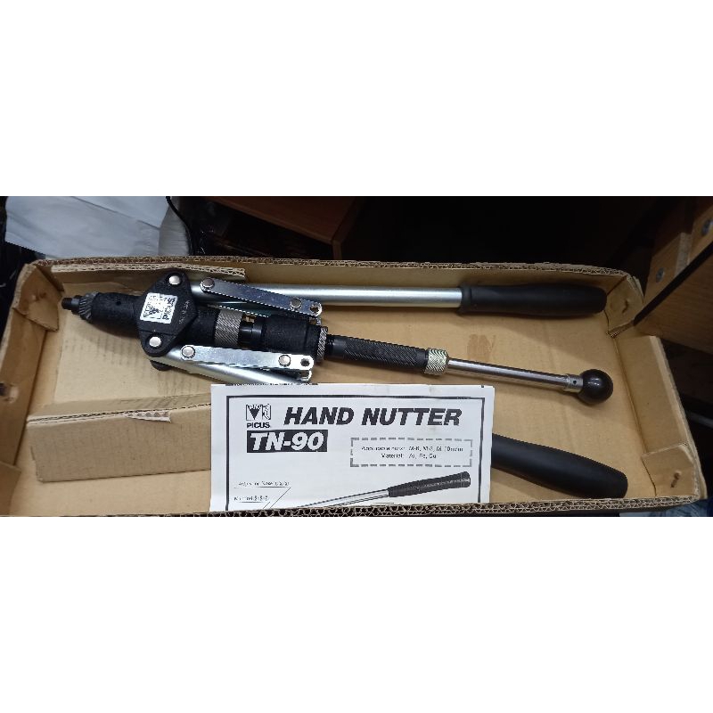 Hand riveter Nutter TN-90 PICUS Made In Jepang
