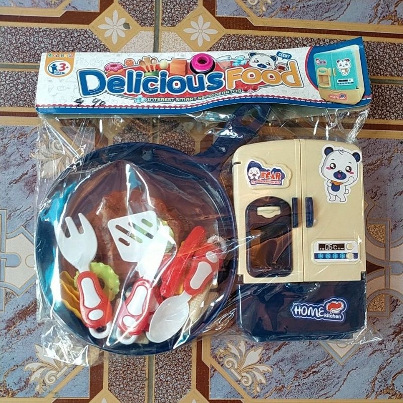 Mainan Delicius Food Interest smart refrigerator