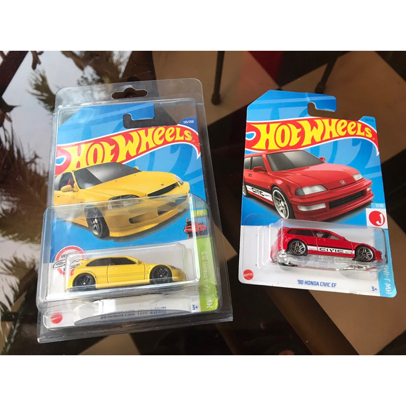 Paket hotwheels honda civic type R ek9 kuning ef merah