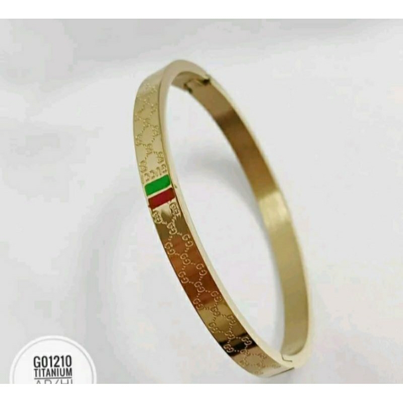 Gelang Tangan Titanium wanita pria Anti Karat
