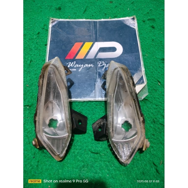 Lampu sen riting Suzuki smash Titan original bekas