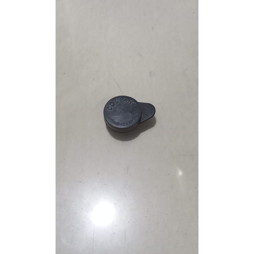 TUTUP AIR RADIATOR(KARET) MOTOR VARIO,VARIO 125,VARIO 150