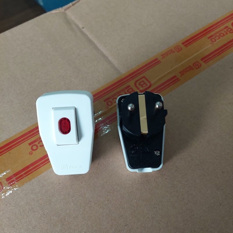 Steker Lampu + Switch Broco steker lampu cetekan saklar Broco