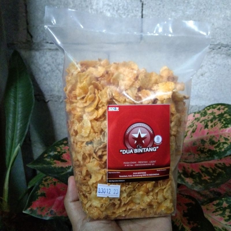 

dua bintang EMPING JAGUNG PEDES MANIS cemilan jajanan tradisional snack 250gr