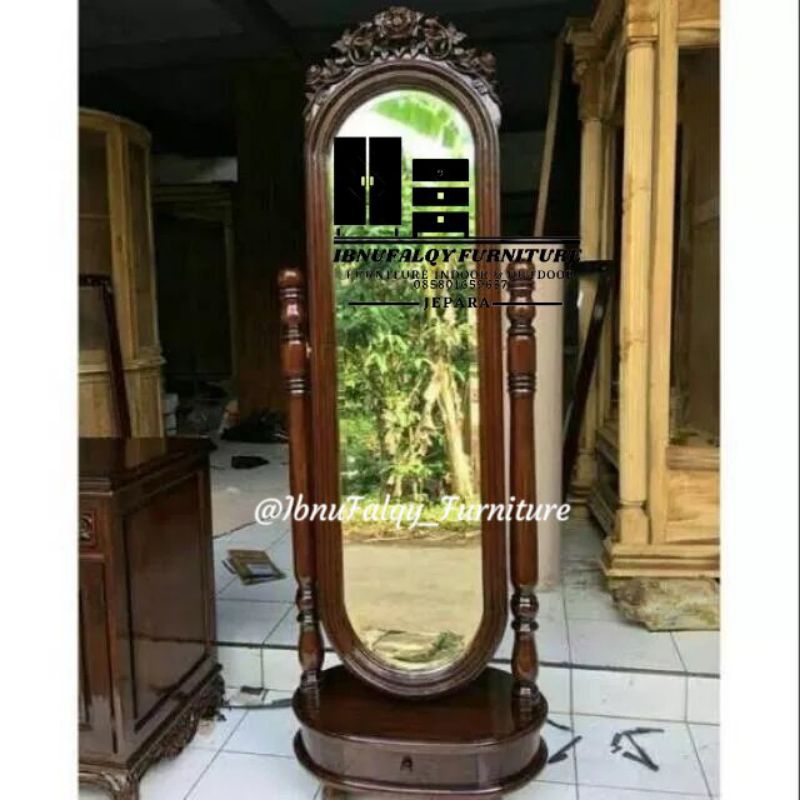 Cermin Goyang Kayu Jati, Figura Goyang Kayu Jati