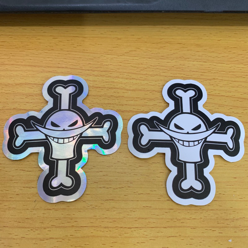 Whitebeard Stiker Anime One Piece Hologram