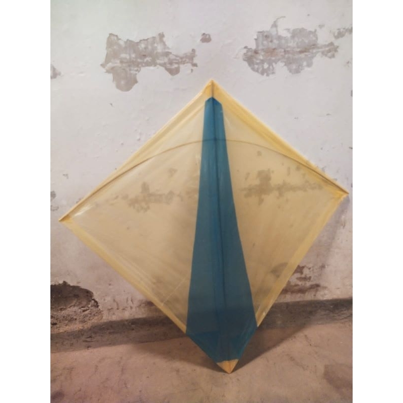 layangan bomber plastik 65cm