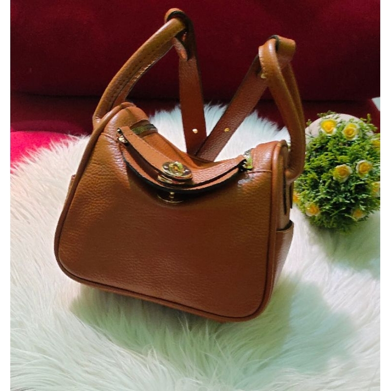Sling bag kulit asli