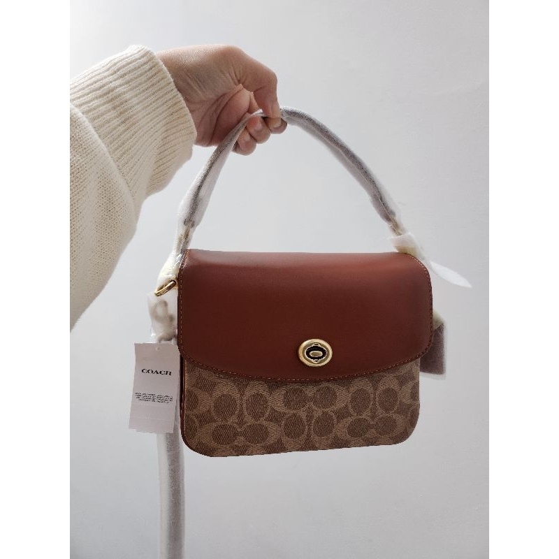 New With Tag Ready Coach Cassie 19 Signature Tan Rust